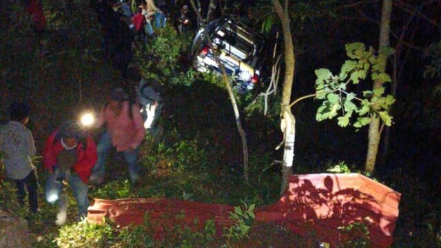 Volcadura de patrulla en San Andrés Duraznal involucra a funcionarios