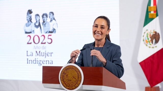 Red Nacional de Tejedoras de la Patria impulsada por Sheinbaum para el bienestar femenino