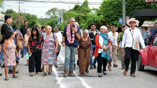 Angel Torres inicia rehabilitación de drenaje en la colonia Terán de Tuxtla