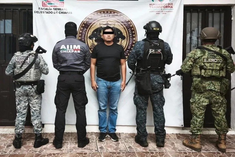 Detienen a director de la Policía de Suchiapa por presunta evasión de detenidos