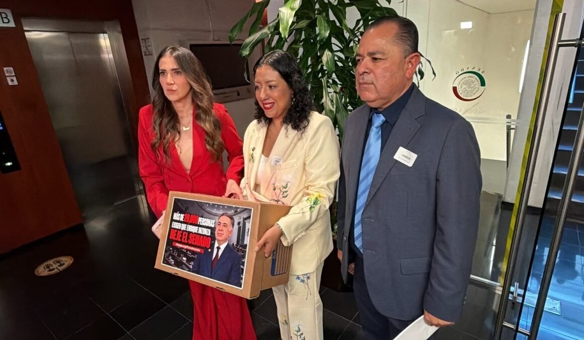 Exigen en el Senado que Enrique Inzunza se separe del cargo con 23 mil firmas
