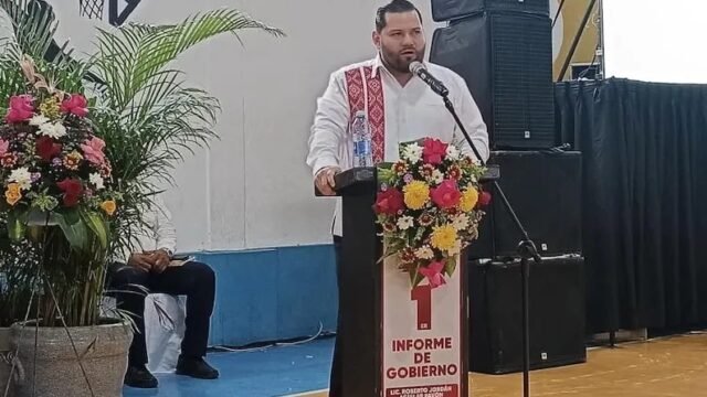 Alcalde de Ixtapa presume Audi de 1.6 mdp en Ciudad de México