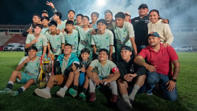 Altamirano hace valer su casa y avanza a la siguiente fase de Que ruede el balón por Chiapas