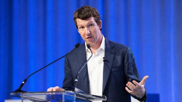 Anthropic creará fondo de interés público con 5% de sus acciones si se aprueba