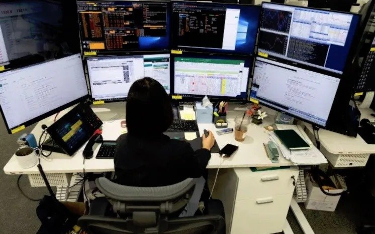 Bolsa Mexicana de Valores avanza 0.36% y liga cuatro cierres al alza