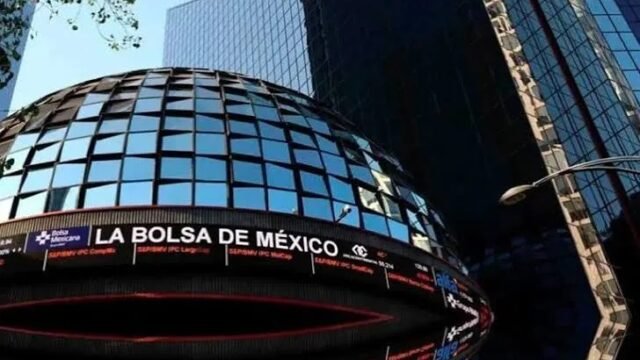 Bolsa Mexicana retrocede 0.26 por ciento y rompe racha de cuatro sesiones al alza