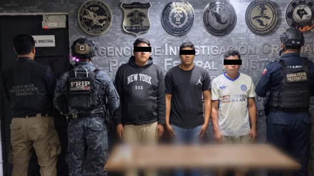 Cae el Chino y el Wero con 188 bolsas de cristal en Cintalapa
