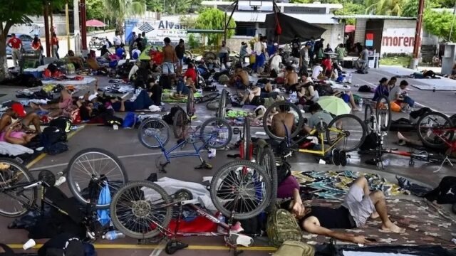 Caravana migrante Fe y Esperanza llega a Escuintla tras recorrer 145 kilómetros