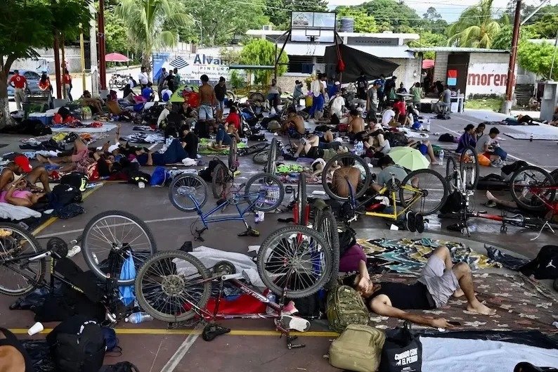 Caravana migrante Fe y Esperanza llega a Escuintla tras recorrer 145 kilómetros