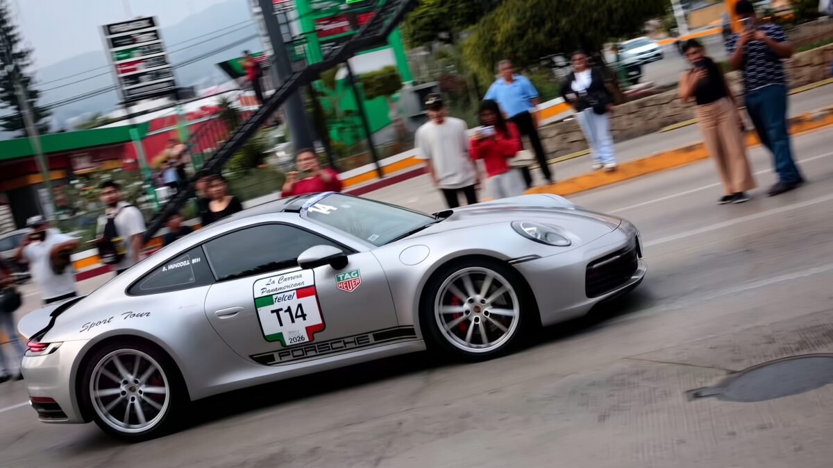 Carrera Panamericana 2026 inicia en Tuxtla Gutiérrez con exhibición de autos