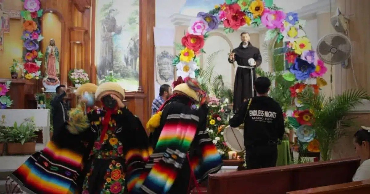 Celebran fiesta patronal de San Francisco de Asís en el sur de Tuxtla Gutiérrez