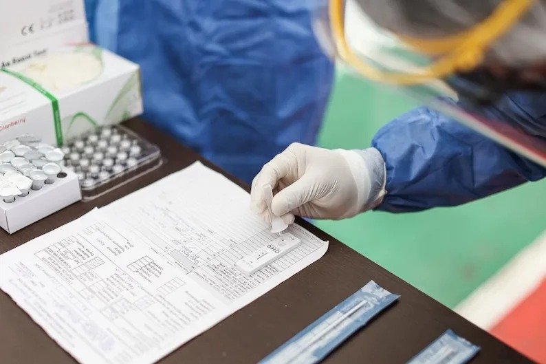 Chiapas suma cinco muertes por covid-19 e influenza en reportes federales