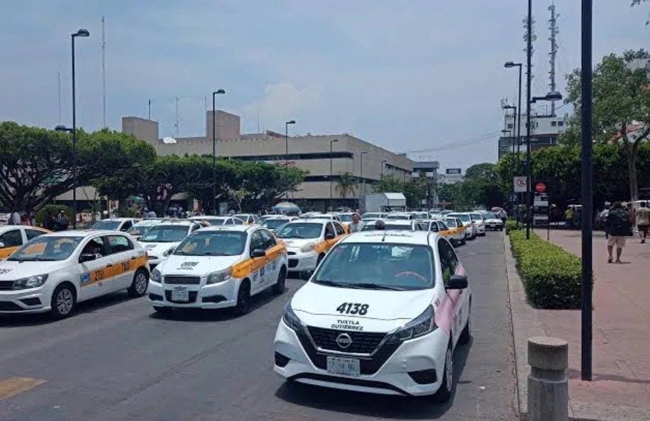 Competencia de Uber y DiDi beneficia a usuarios en Chiapas, afirma Mario Guillén