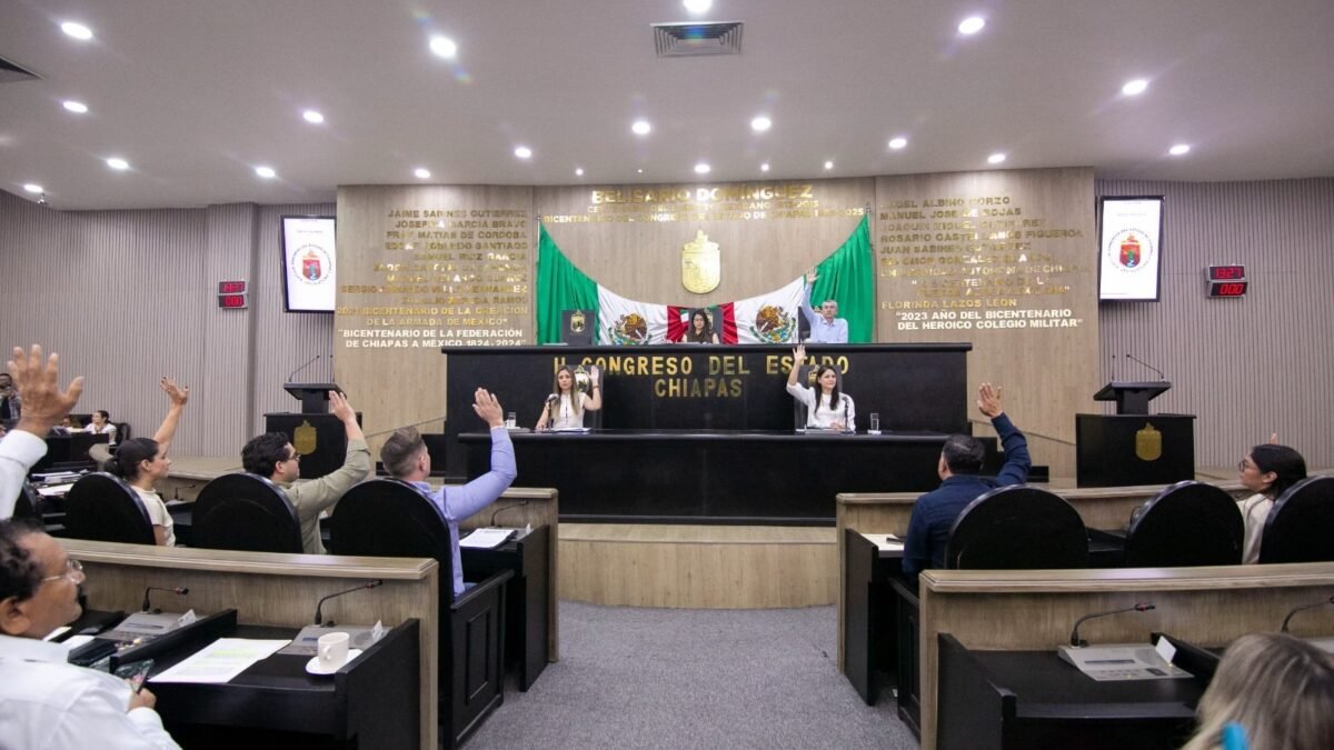 Congreso de Chiapas atiende solicitudes de Tuxtla y Tapachula para donar predios