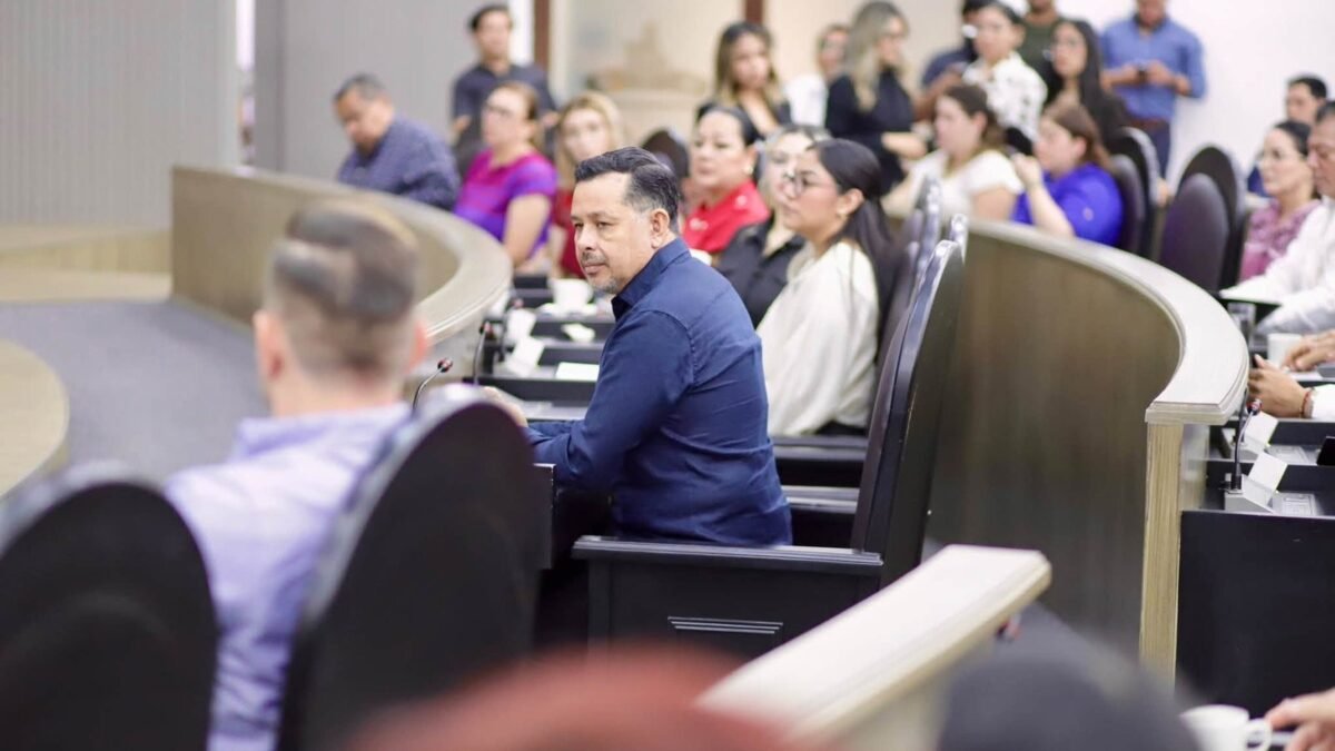 Congreso de Chiapas turna a comisiones propuestas sobre mujer rural y servicio social