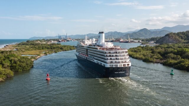 Crucero Nieuw Amsterdam arriba a Puerto Chiapas con más de mil 900 pasajeros