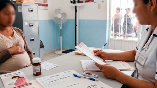 ¡Cuerpos que aún crecen y ya son madres!: 43.5% de embarazadas adolescentes tiene anemia en Ocosingo
