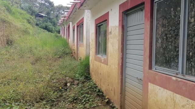Damnificados de Pantepec denuncian abandono y amenazas para no protestar