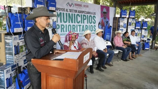 Del olvido a la prosperidad: Hernández Bielma lleva apoyos al campo de cuatro municipios en Chiapas