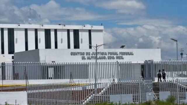 Desde el Altiplano, el ‘Gober Precioso’ encara la recta final del juicio por tortura a Lydia Cacho
