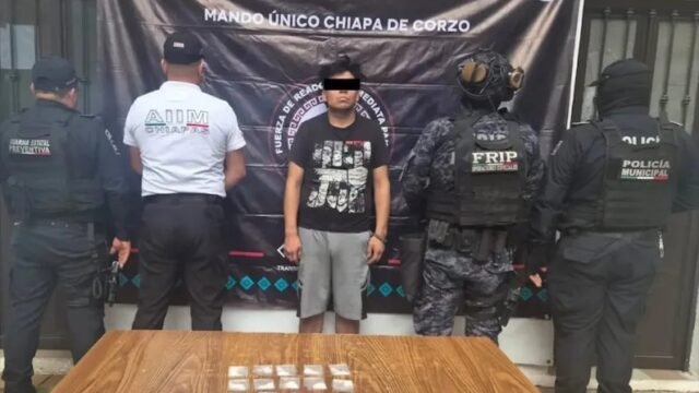 Detienen a alias Guiby con 14 dosis de cristal en Chiapa de Corzo