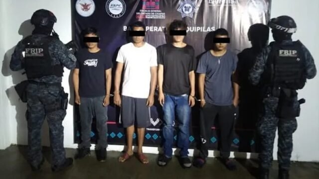 Detienen a cuatro con cristal, marihuana y mototaxi en Jiquipilas