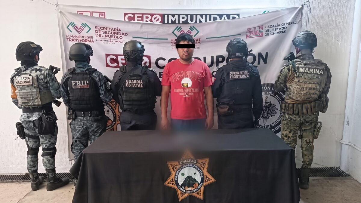 Detienen en Tapachula a hombre con ocho dosis de presunto cristal