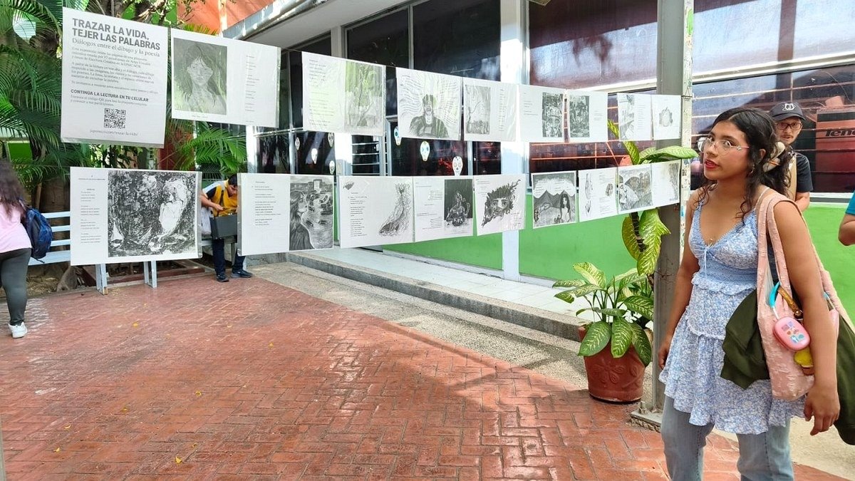 Dibujan lo que escuchan: 17 alumnos de la UNICACH convierten poemas en trazos en Tuxtla