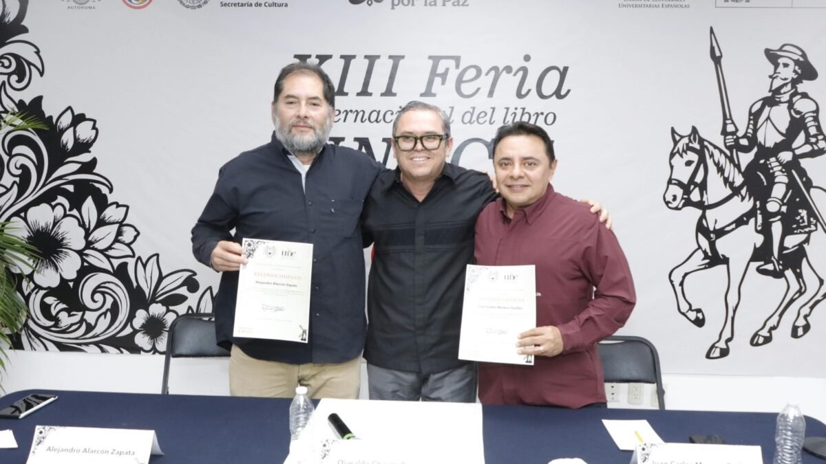 “Dio su vida por sus ideales”: Moreno Guillén honra el legado de Sinar Corzo en la FIL Unach