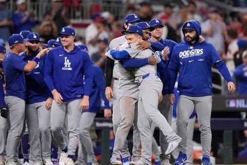 Dodgers vencen a Bravos y avanzan a la Serie de Campeonato de la Liga Nacional