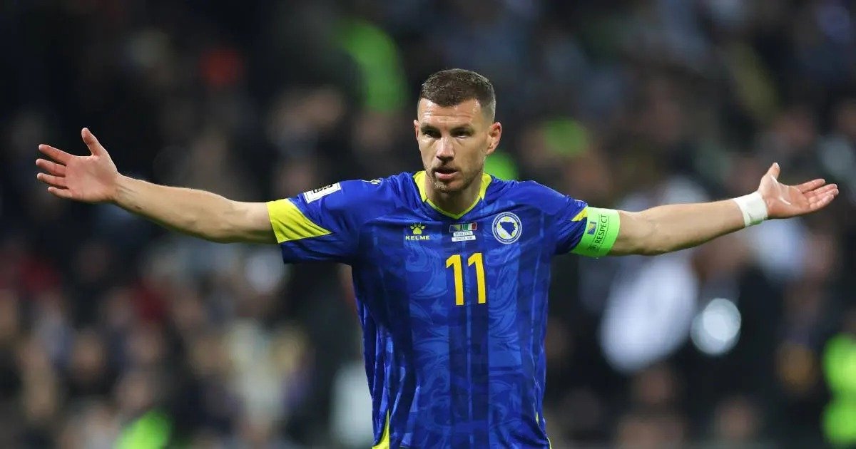 Edin Dzeko se despide de la selección de Bosnia tras casi 20 años y 151 partidos