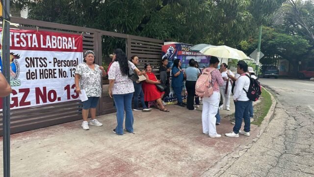 Enfermeras del nuevo hospital del IMSS en Tuxtla pagan insumos ante desabasto