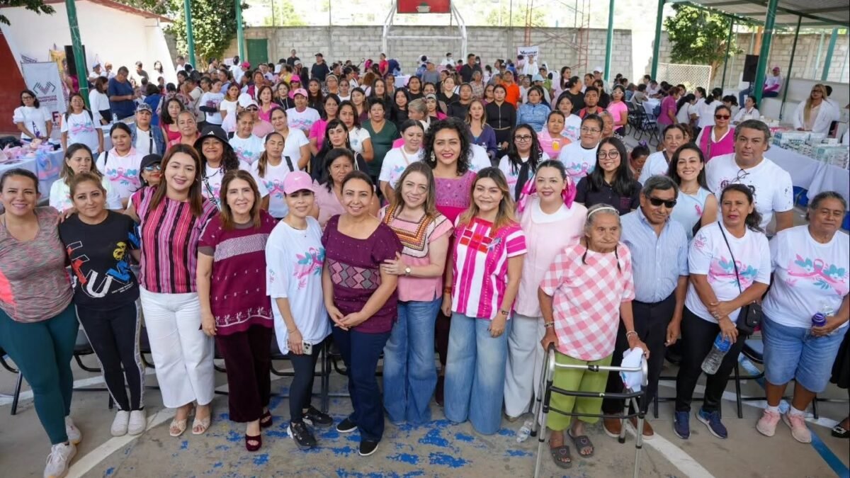 Escuchar al cuerpo puede salvar la vida: Sofía Espinoza lleva la Jornada Rosa a Chiapas