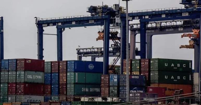 Estados Unidos vigila las exportaciones mexicanas de equipos de cómputo e IA