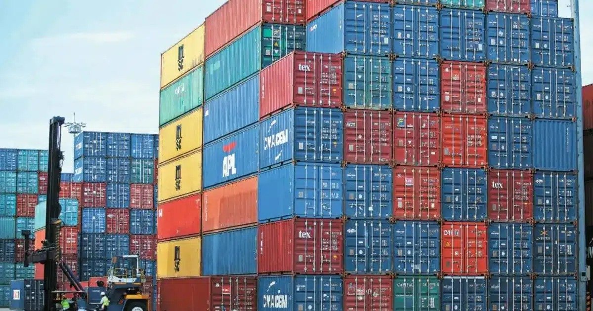 Exportaciones mexicanas a Estados Unidos alcanzan récord de 60.6 mil millones en agosto