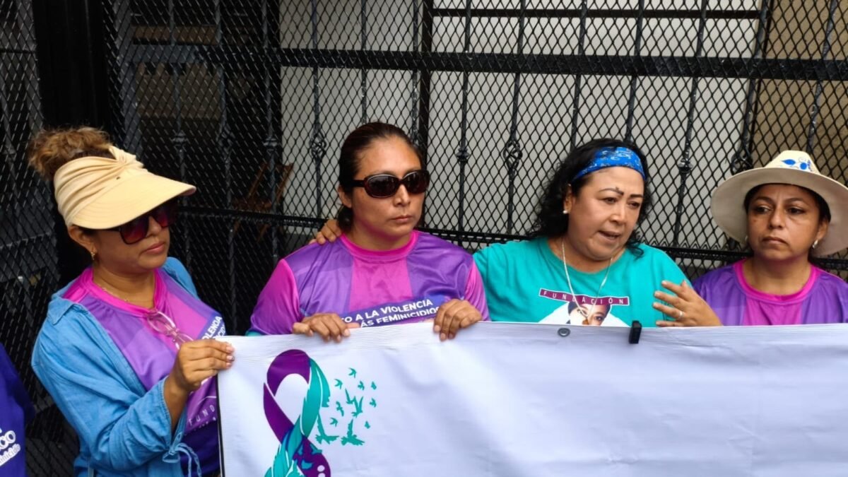 Fundación Karla Velasco exige justicia contra pederastia en Tuxtla Gutiérrez