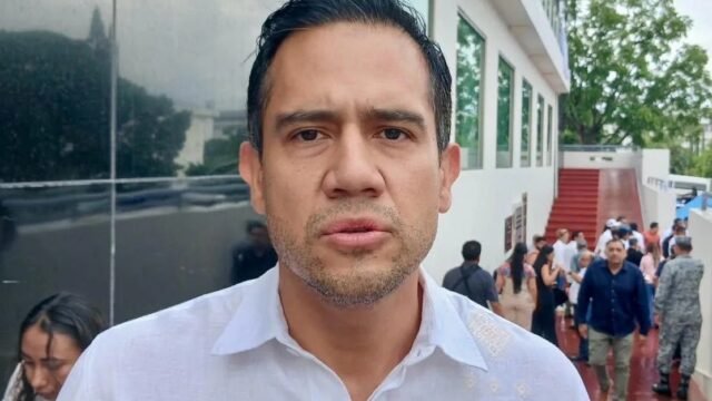 Gobierno de Chiapas atenderá demandas de transportistas y magisterio con diálogo