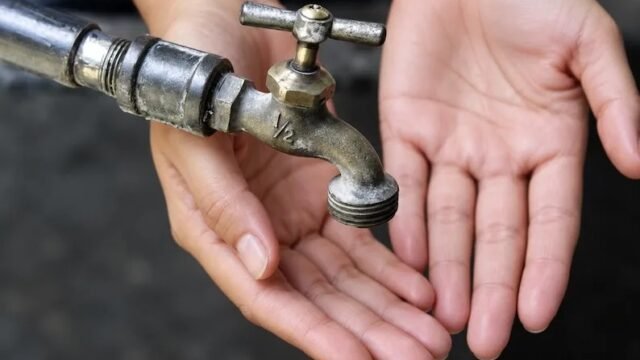 Habitantes de la colonia Octavio Paz en Tapachula denuncian seis meses sin agua potable