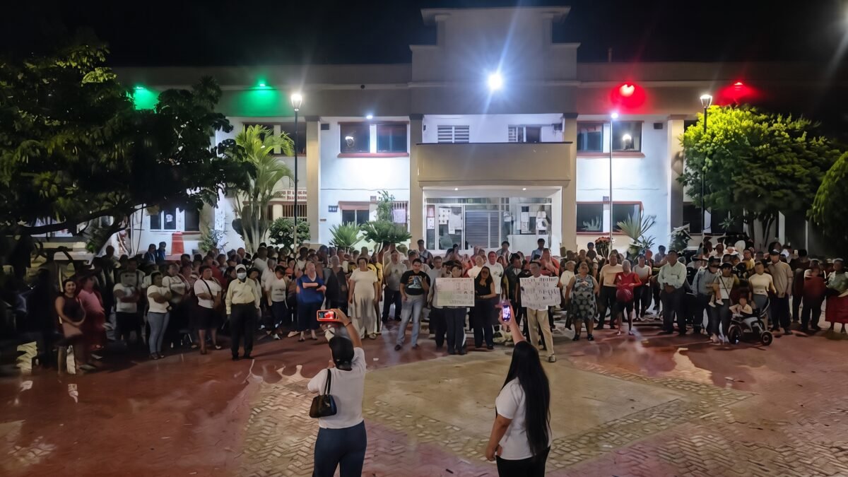 Habitantes de Suchiapa marchan para exigir libertad de personas detenidas