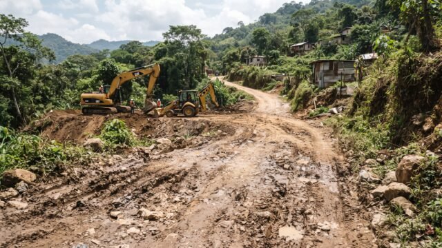 Habitantes de Totolapa exigen al alcalde explicar gasto en obras públicas