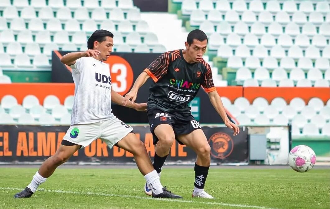 Jaguares rescata empate 2-2 ante UDS y gana punto extra en el Víctor Manuel Reyna