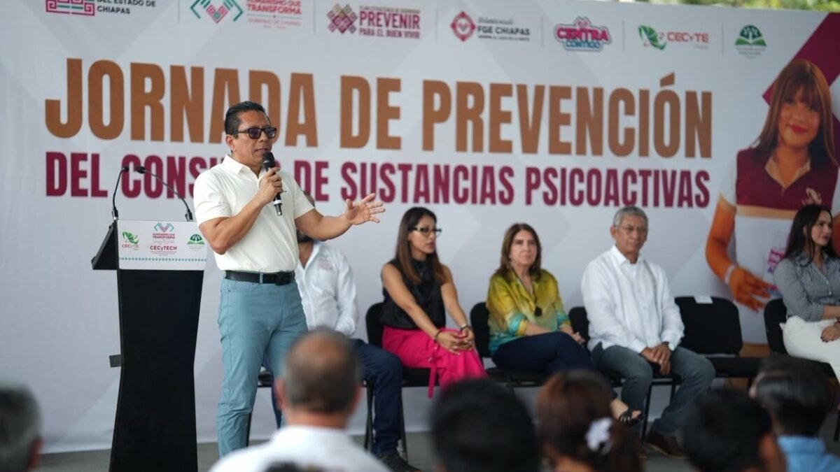 Jorge Llaven inicia jornadas de prevención de adicciones en escuelas de Tuxtla