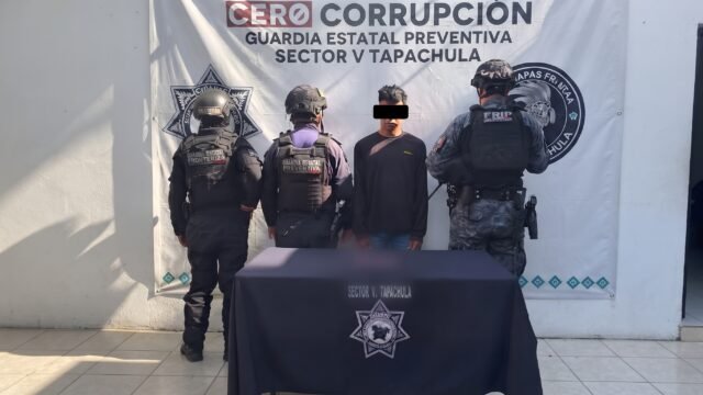 Lo agarran con 12 bolsitas de cristal en la Tapachula-Huixtla y suelta que es del cartel