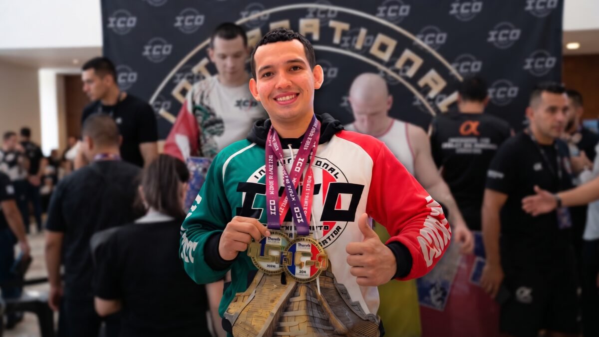 Manuel Santeliz de Pichucalco gana oro en mundial de artes marciales en Francia