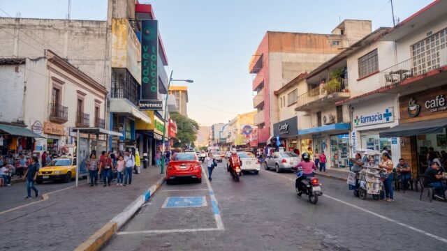 María Mandiola levanta la mano por Tuxtla y plantea volverla una ciudad competitiva