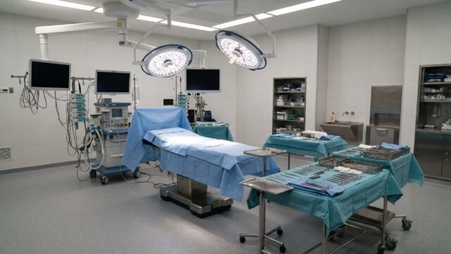 Médicos chiapanecos retiran 17 kilos de tejido en caso de gigantomastia