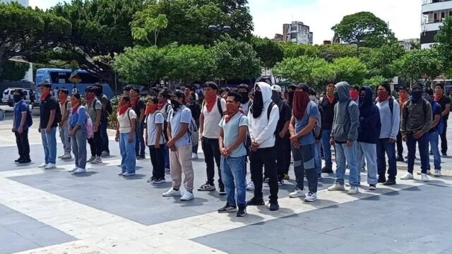 Normalistas de la Jacinto Canek marcharán en San Cristóbal por el 2 de octubre