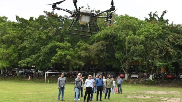 Oswaldo Chacón visita Veterinaria y CECOCISE para fortalecer trabajo académico de la UNACH
