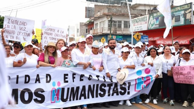 Partido Humanista marcha en Chiapas en respaldo a la paridad efectiva