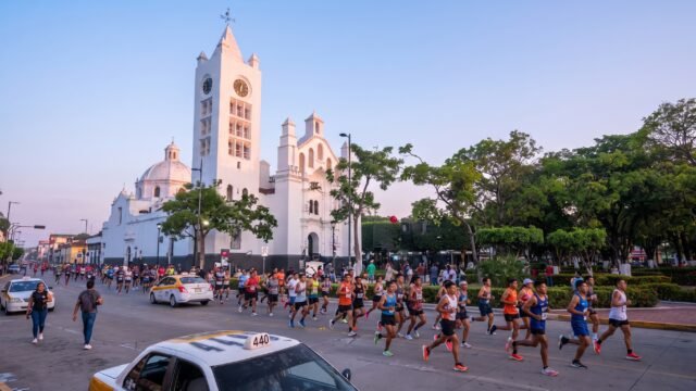 Presentan Medio Maratón Internacional Tuxtla-Chiapa de Corzo con rutas de 5, 10 y 21 kilómetros